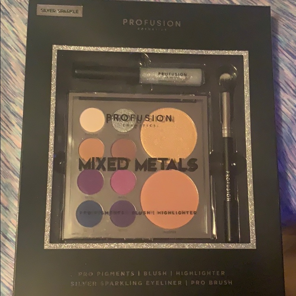 Makeup Set